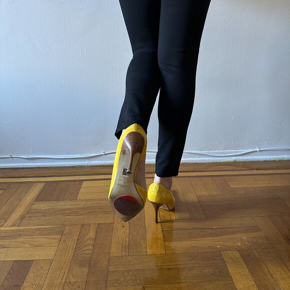 Bakers Yellow Patent D'orsay Wooden heel Size 11 - Picture 2 of 8